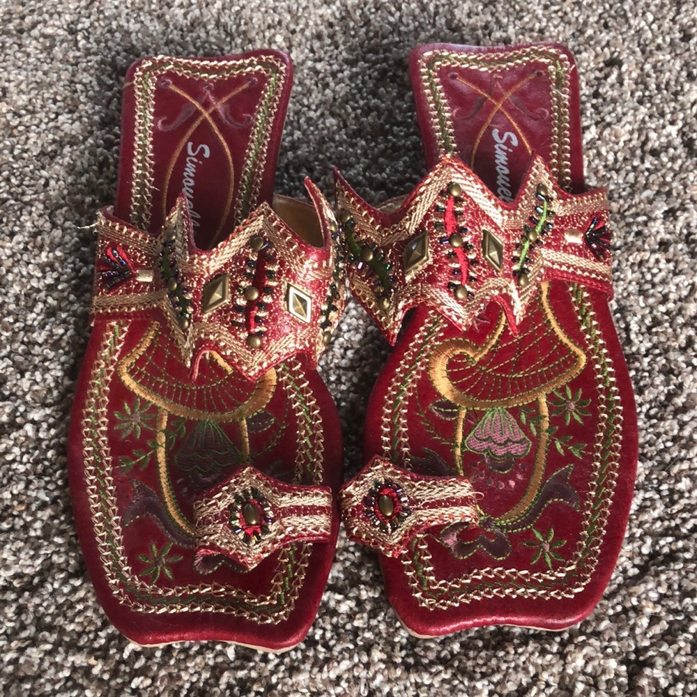 ❤️Simonelli sandals!❤️